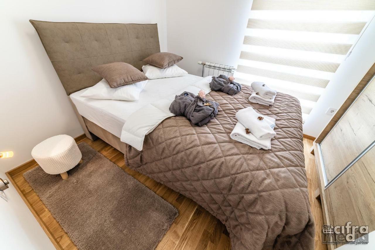 Apartmani Alexandar15 Novi Sad Bagian luar foto