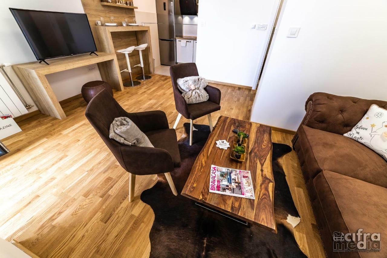 Apartmani Alexandar15 Novi Sad Bagian luar foto