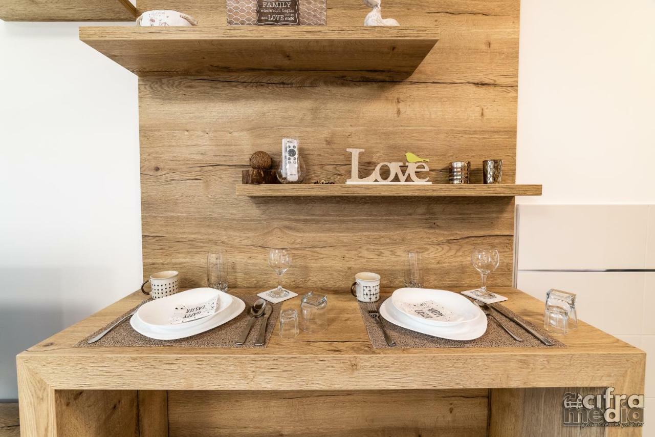 Apartmani Alexandar15 Novi Sad Bagian luar foto