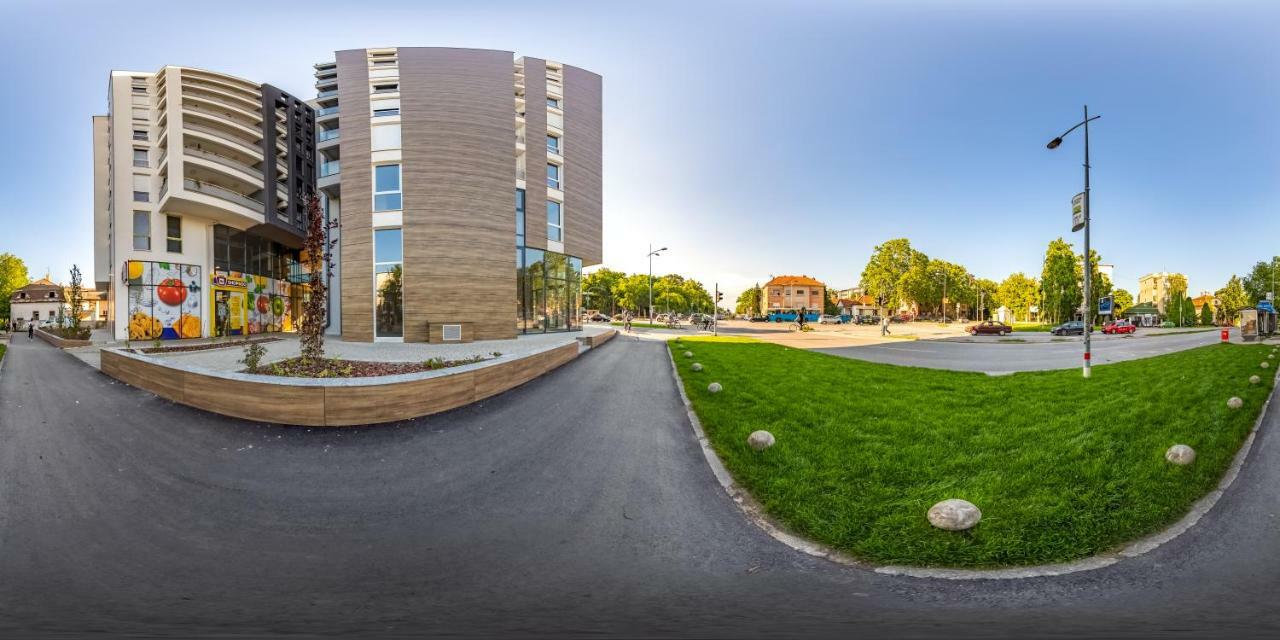 Apartmani Alexandar15 Novi Sad Bagian luar foto